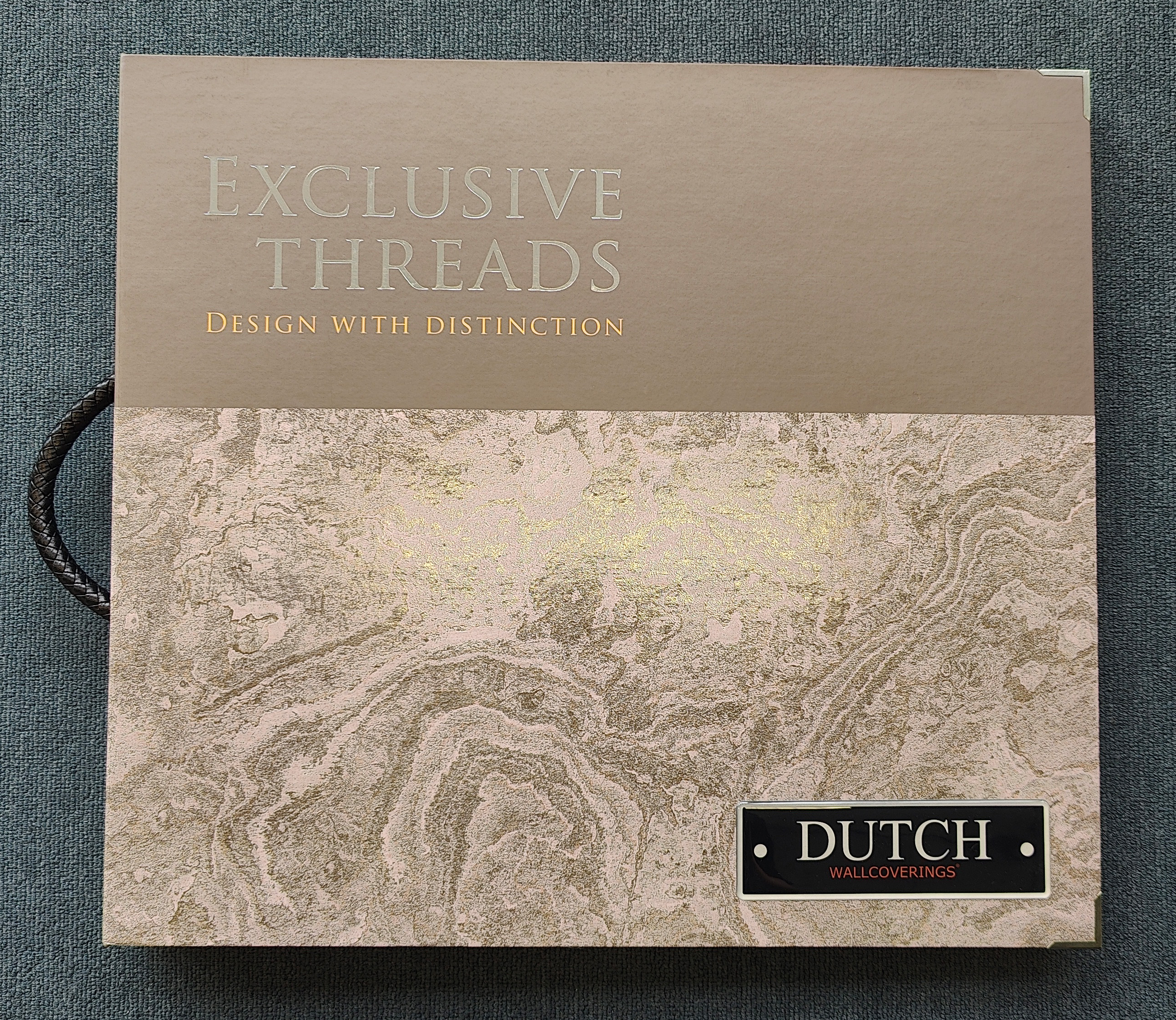 Dutch Wallcoverings - Hotel Chique - Exclusive Threads